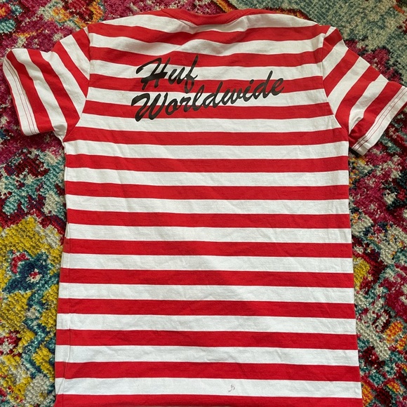 Red and white - Picture 2 of 2